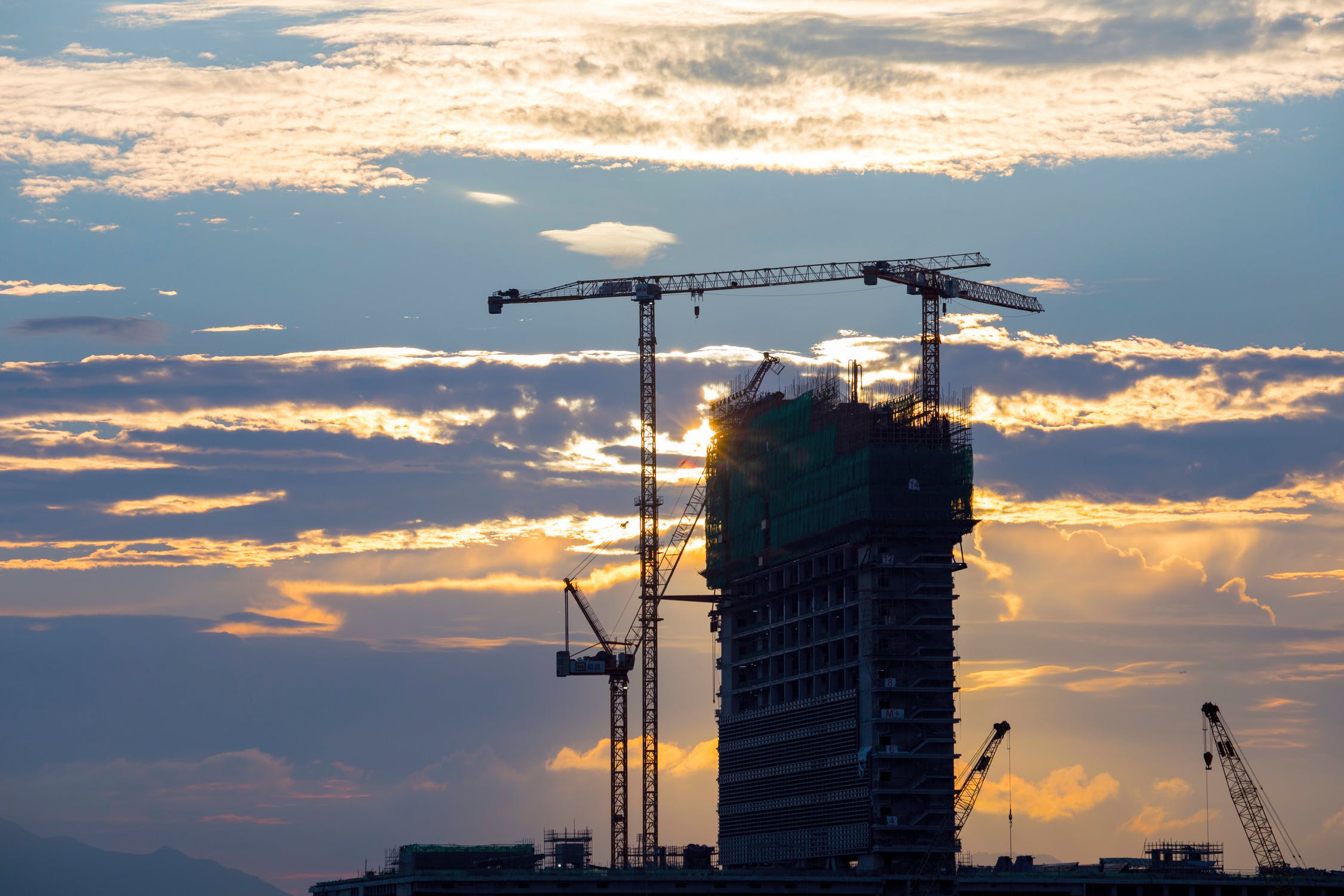 Construction companies – how can you keep expenses low when prices are on the rise?