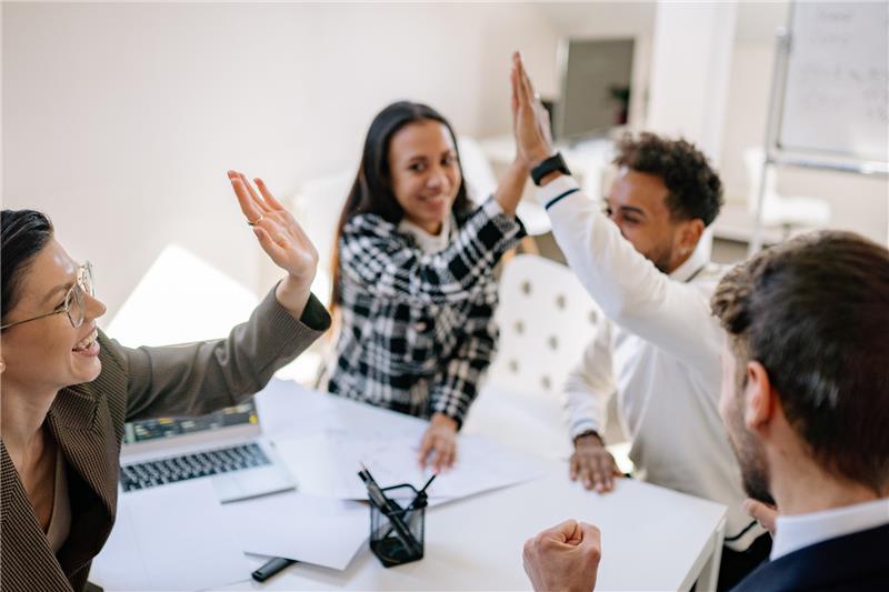 esignature header background